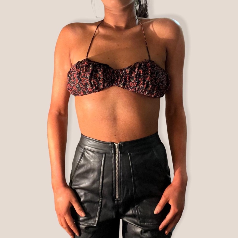 Jagger & Stone Cindy Top Black w/ Roses